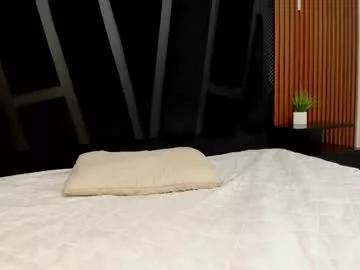 aaron_whitee_ from Chaturbate