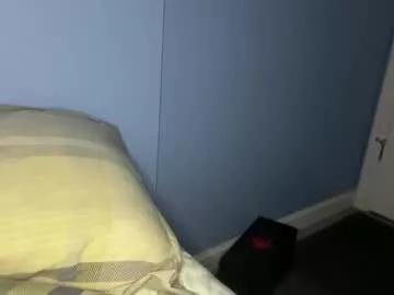 aaron_z8 from Chaturbate