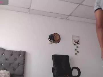 aaronblack1_ from Chaturbate