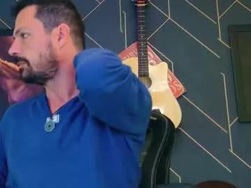 aaronbomer from Chaturbate