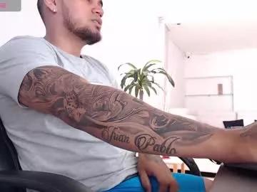 aaronhunter__ from Chaturbate