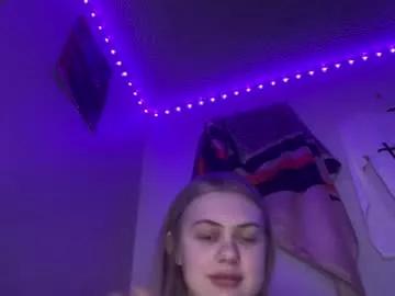 ababyy2901 from Chaturbate