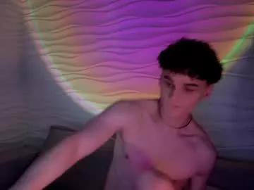 adam_21cm from Chaturbate