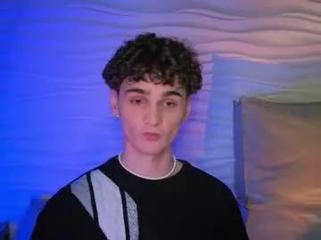 adam_21cm from Chaturbate