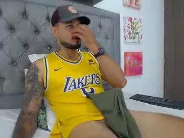 adam_bigdick2 from Chaturbate