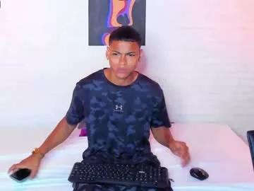 adam_piarse from Chaturbate