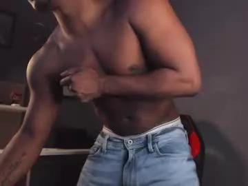 adamart7 from Chaturbate