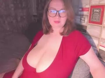 adamsvictory from Chaturbate