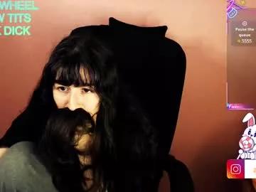 addictcouple2001 from Chaturbate