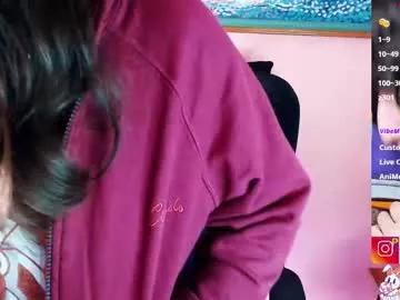 addictcouple2001 from Chaturbate
