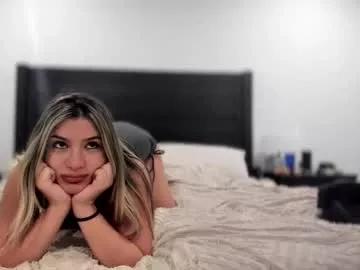 addicted2yew from Chaturbate