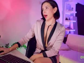 addictsqueen from Chaturbate