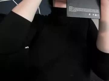 adeelinee from Chaturbate