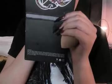 adeelinee from Chaturbate