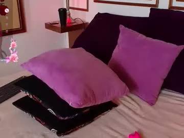 agatha_noir from Chaturbate
