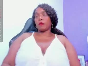 ainaebonyqueen from Chaturbate