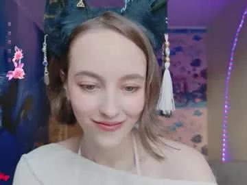 Aira_aetheria webcams show profile image 