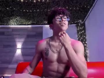 akazaboy from Chaturbate