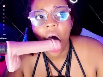 alahia_rivera from Chaturbate
