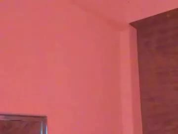 alaia_colins from Chaturbate