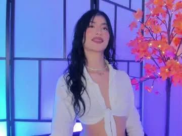 alaia_cooper17 from Chaturbate