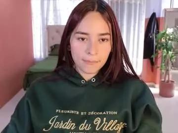 alaia_skater from Chaturbate