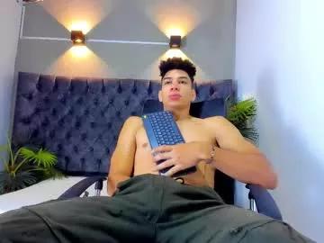 alan_redinger from Chaturbate