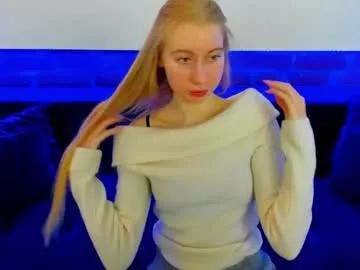 alina__blonde from Chaturbate is Freechat