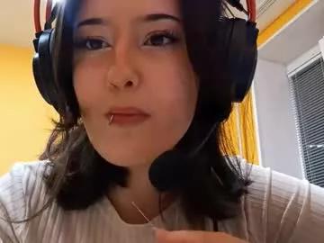 Alisafelber webcams show profile image 