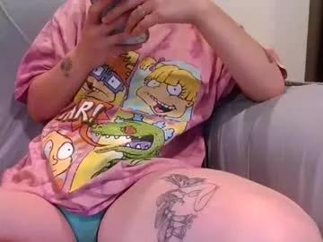 alliebearx from Chaturbate