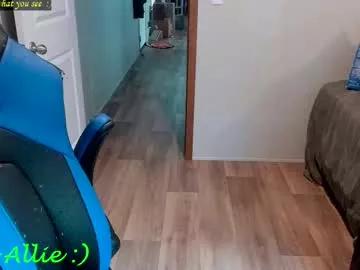 alliekat62 from Chaturbate