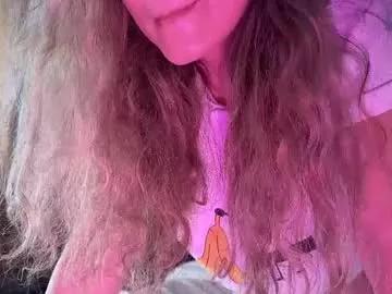 alliesynns from Chaturbate