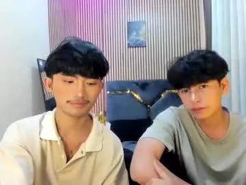 alluring_alpha from Chaturbate