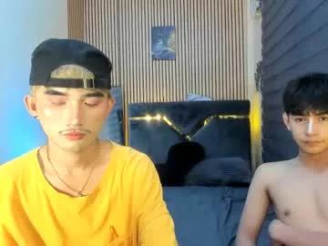 alluring_alpha from Chaturbate