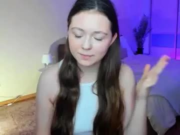 alluringeyess from Chaturbate