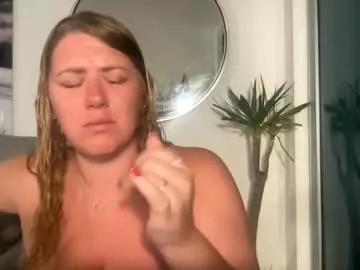 allyanalangel from Chaturbate