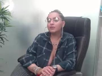 allyiah from Chaturbate