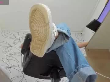 alma_fenix from Chaturbate