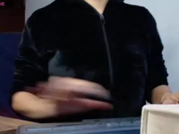 alma_sweet from Chaturbate