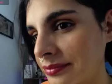 alma_sweet from Chaturbate