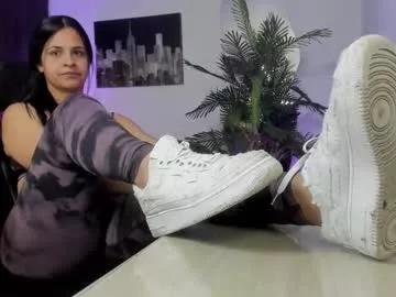 amaia_bushida from Chaturbate