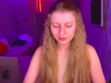 amaliaqueen999 from Chaturbate