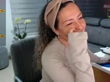 amanda_bella1 from Chaturbate