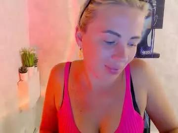 amandaxo_ from Chaturbate