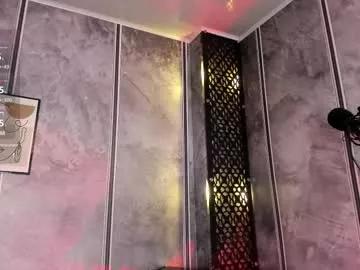 amara_lewiis from Chaturbate