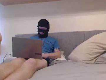 amateurukcouple19791980 from Chaturbate