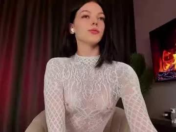 amazing_bitch from Chaturbate