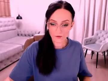 amazingeyes89 from Chaturbate