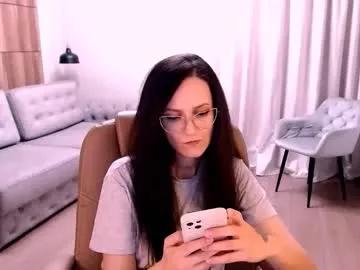 amazingeyes89 from Chaturbate