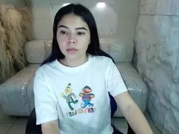 ambarina_r from Chaturbate